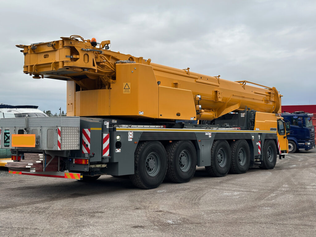 2020 LIEBHERR LTM1230-5.1 - Crane Monsters